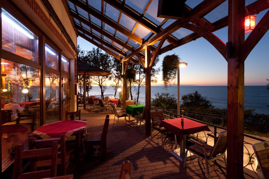 レバル Dw California Bed & Breakfast エクステリア 写真